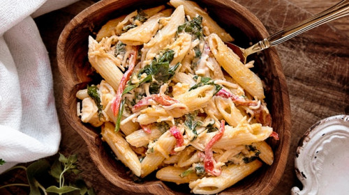Macaronischotel Bolognese